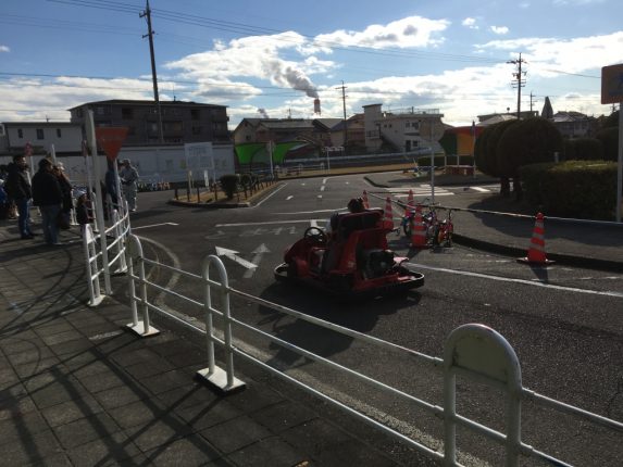 春日井市交通児童遊園（自転車練習場あり）